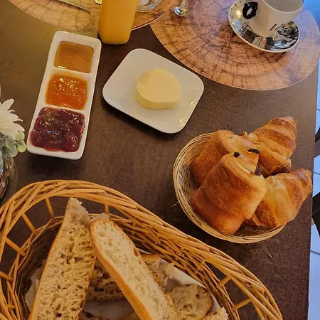 Du Fromager 3* Saint-Didier-sur-Doulon